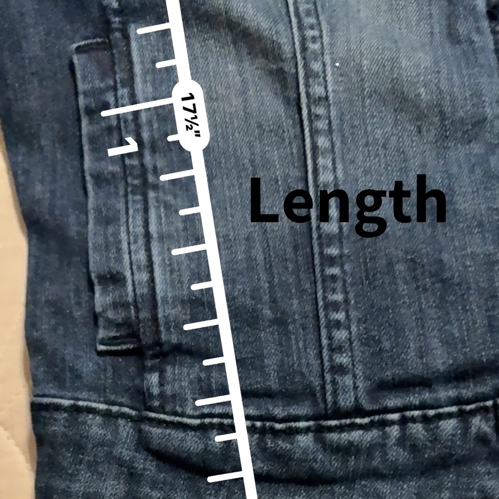 🌺𝗘𝗟𝗟𝗘 𝗝𝗘𝗔𝗡 𝗕𝗨𝗧𝗧𝗢𝗡 𝗗𝗢𝗪𝗡 𝗝𝗔𝗖𝗞𝗘𝗧 - Picture 5 of 6